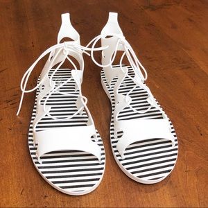 FOREVER | White rubber sandals 8.5